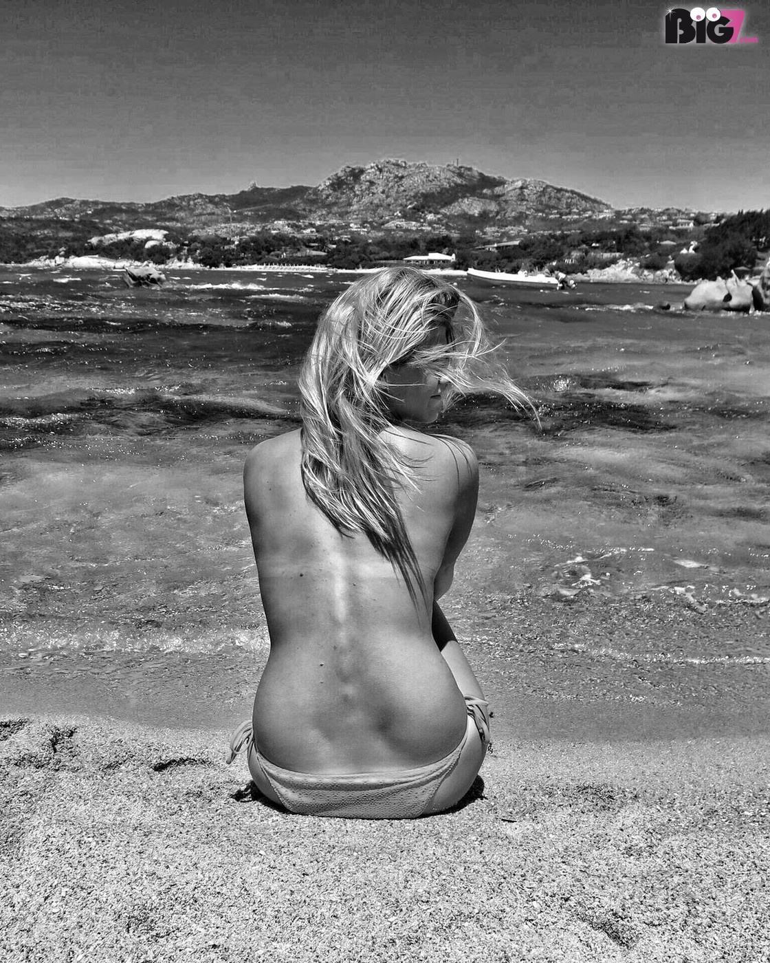 curlySue – Deutsche Porno Amateurin