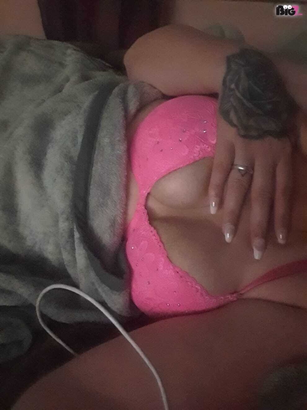 Sexybiest92 – Deutsche Porno Amateurin