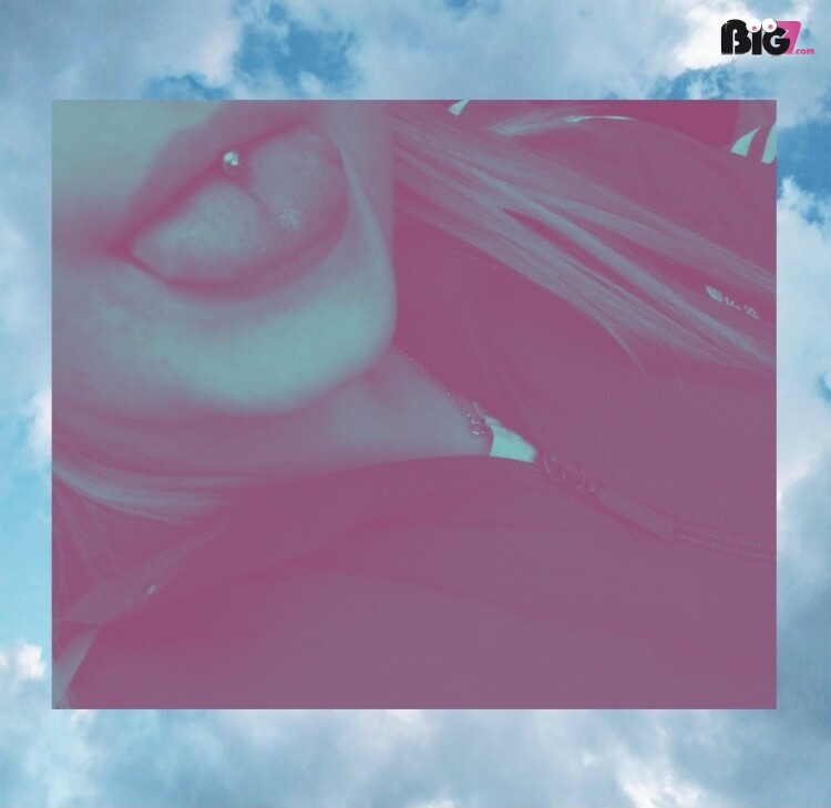 xBlueberryKushx – Deutsche Porno Amateurin