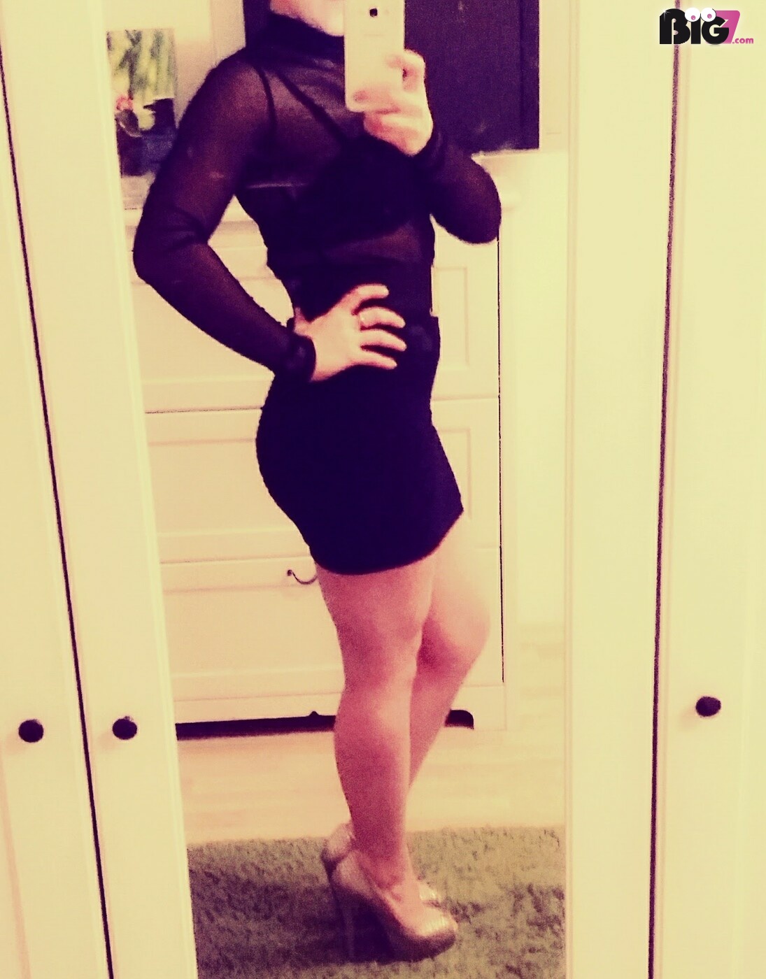 Nina328 – Deutsche Porno Amateurin