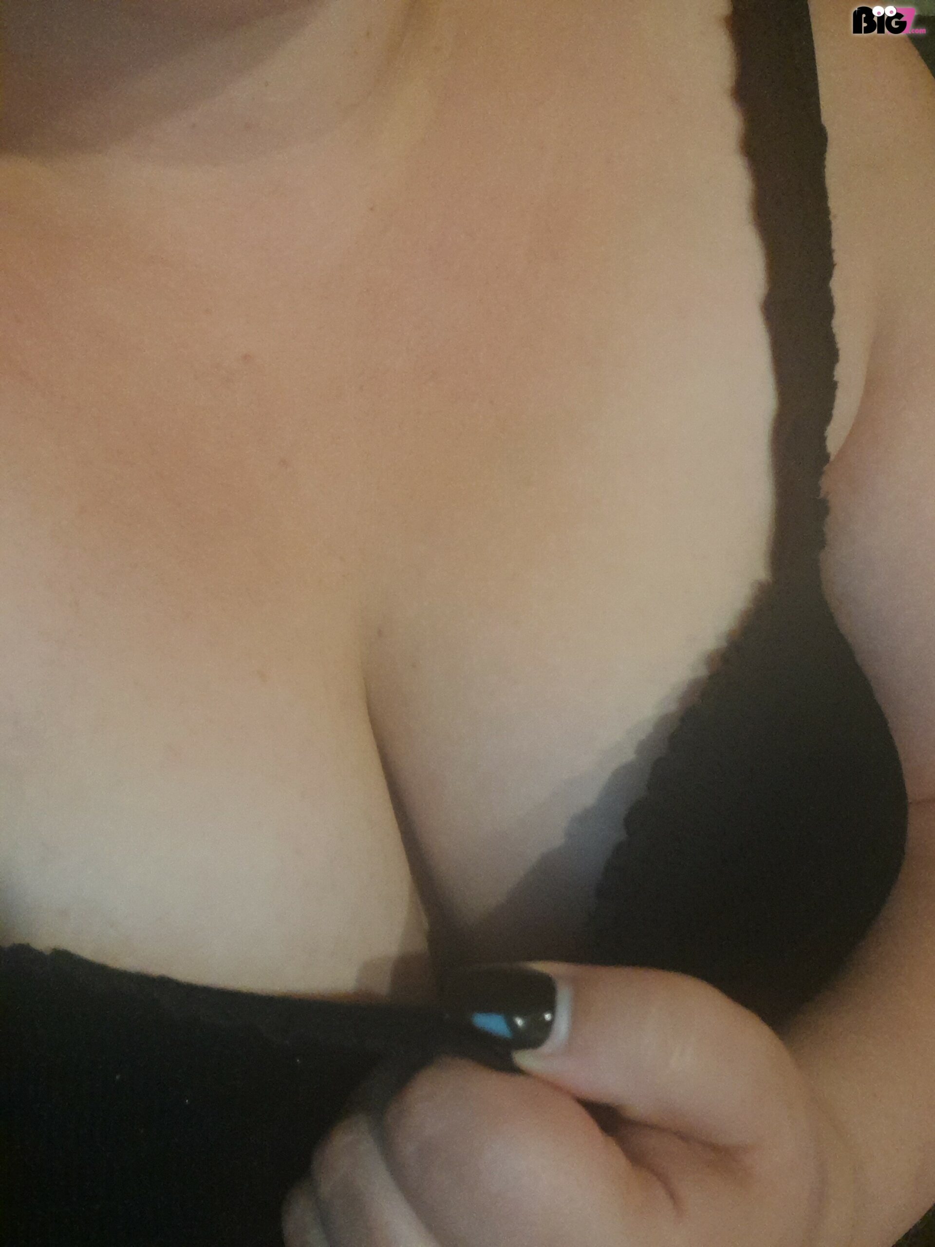 Melina1234 – Deutsche Porno Amateurin