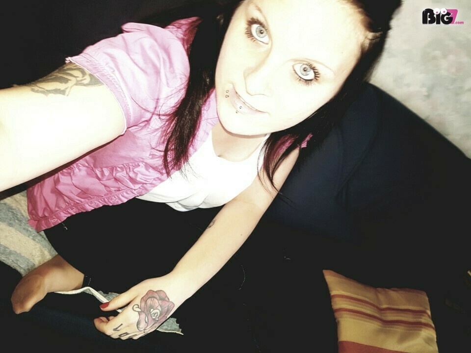 Little-Star – Deutsche Porno Amateurin