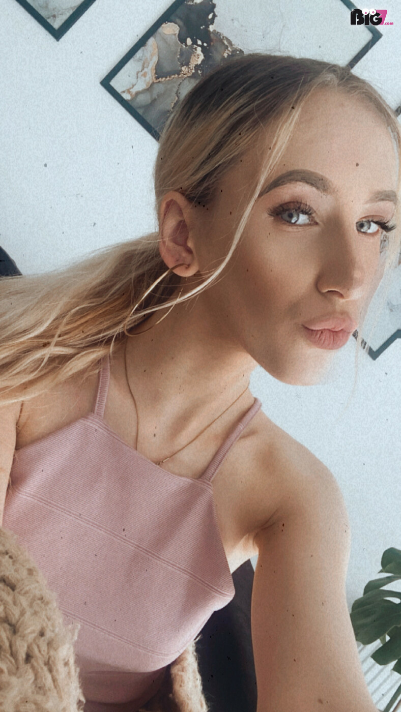 HaileyGold - deutsche Porno Darstellerin