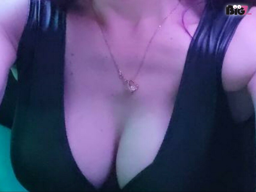 HotFallingDevil - deutsche Porno Darstellerin