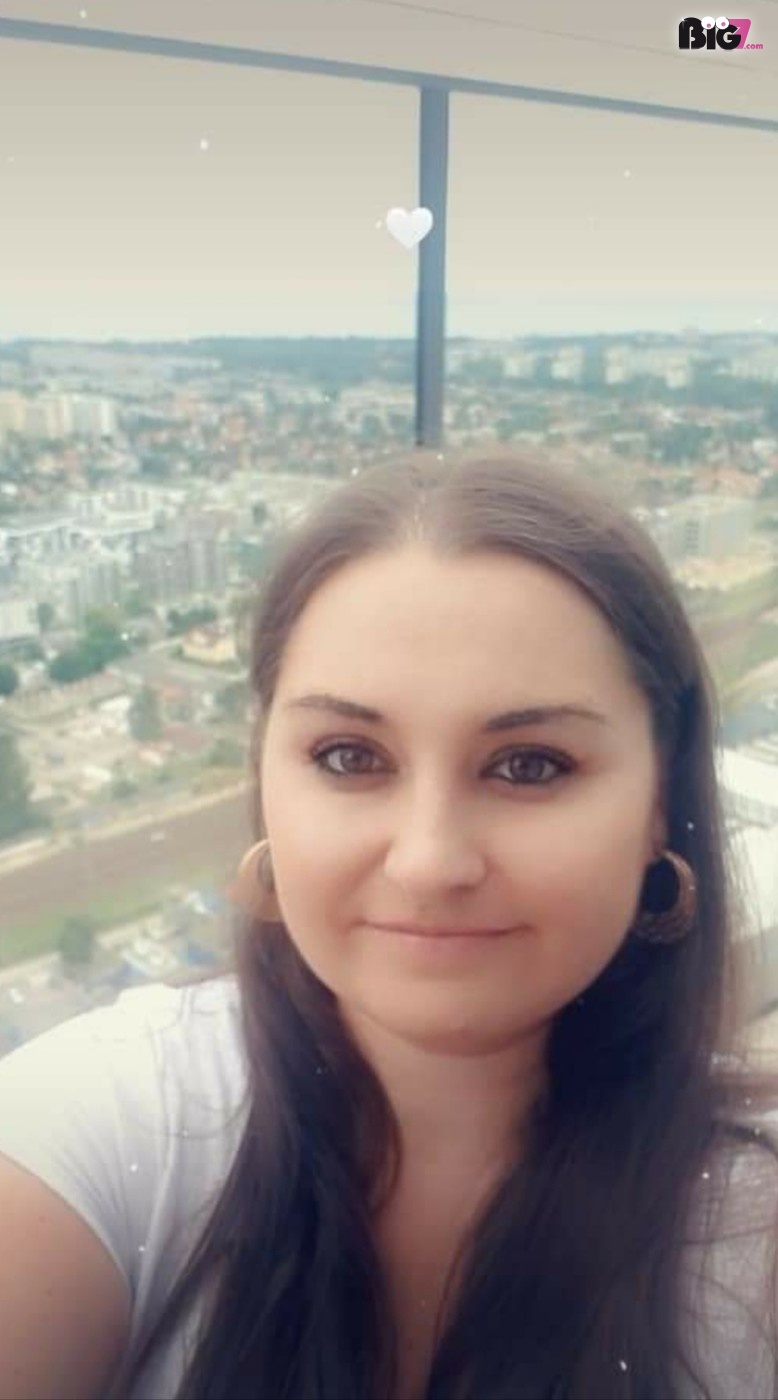 MelodyNice – Deutsche Porno Amateurin