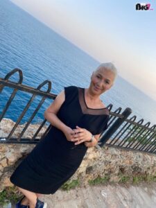 Puppelmuppel - Deutsche Porno Amateurin