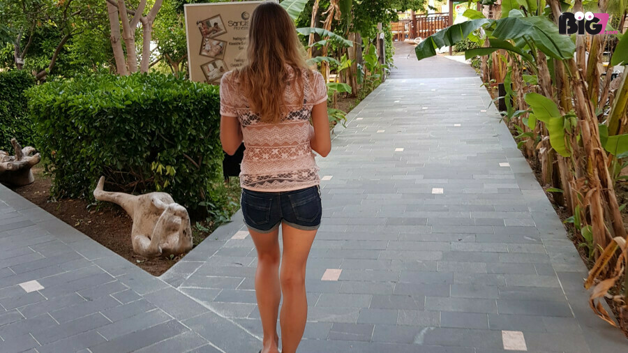 SteifeNippeL – Deutsche Porno Amateurin