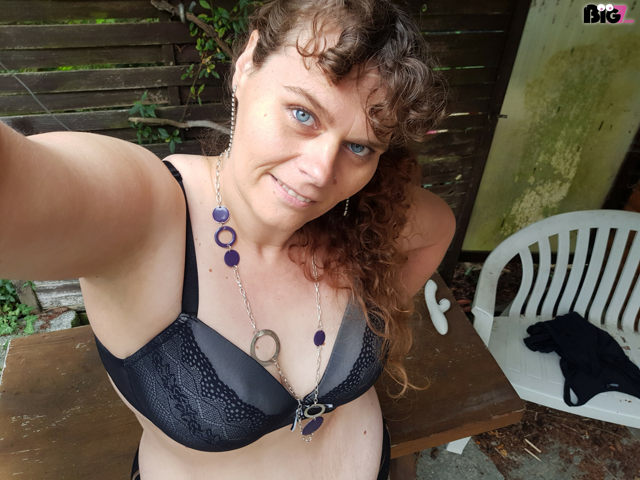 Jenny-Natural - deutsche Porno Darstellerin