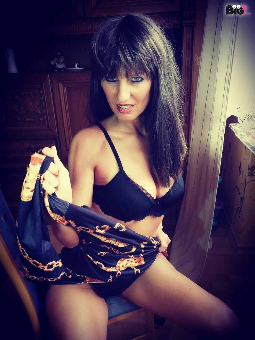 Lady-Awa - deutsche Porno Darstellerin