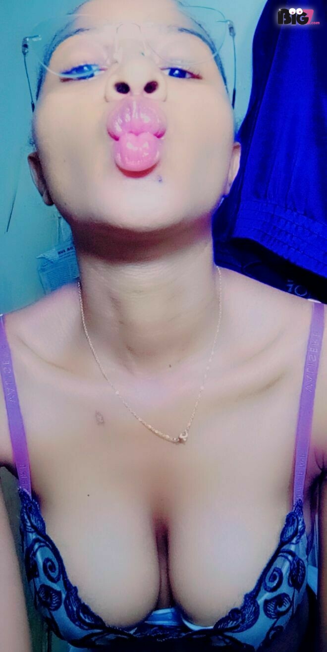 LovelyBooty – Deutsche Porno Amateurin