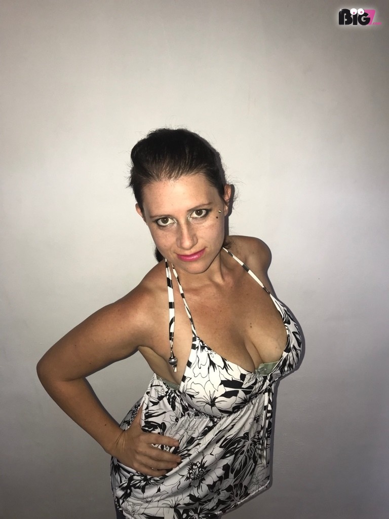 DirtyMary - deutsche Porno Darstellerin