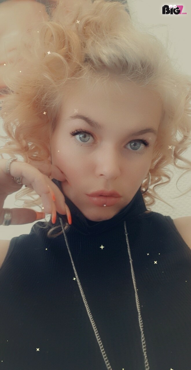 BlonderEngel95 – Deutsche Porno Amateurin