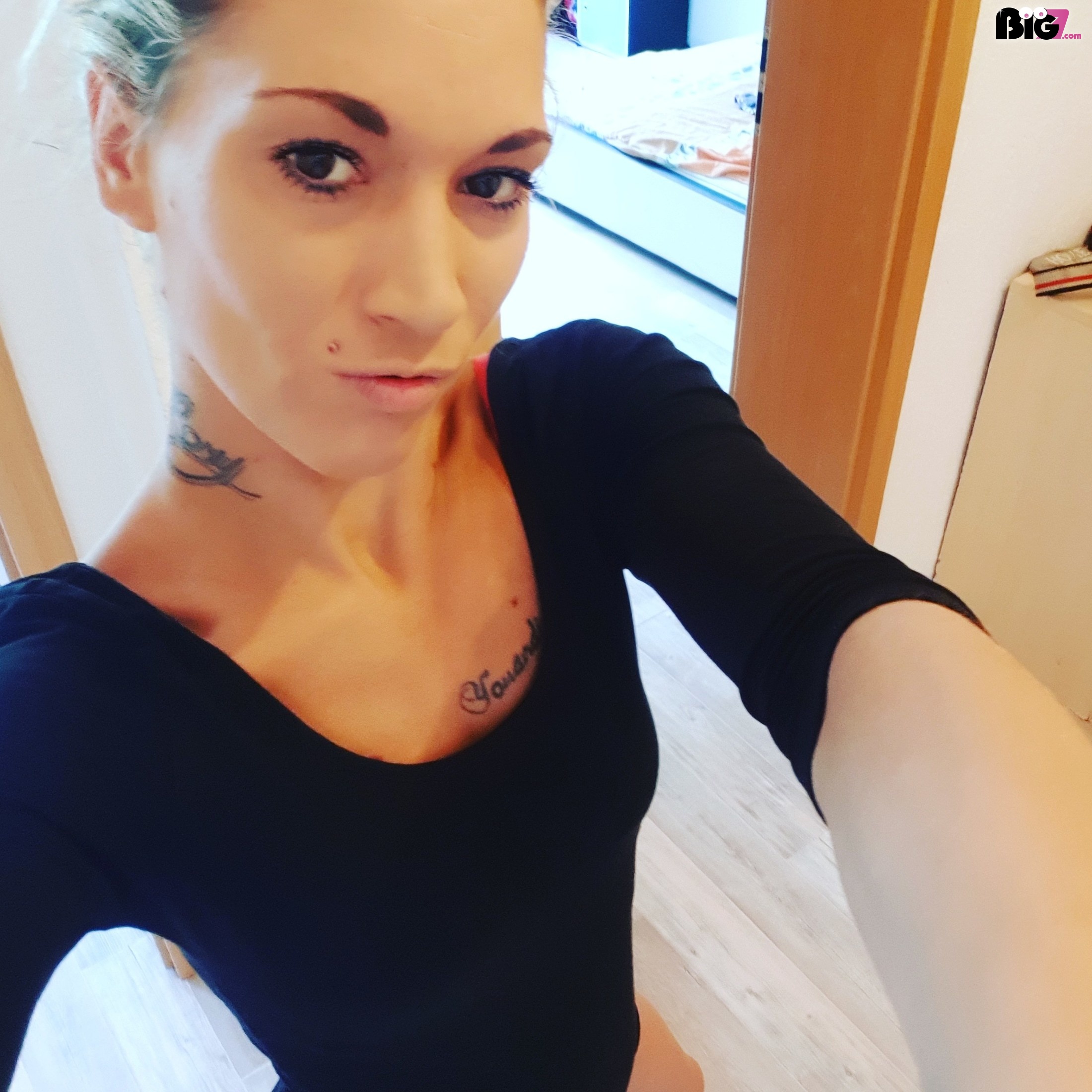 SarinaLolita – Deutsche Porno Amateurin