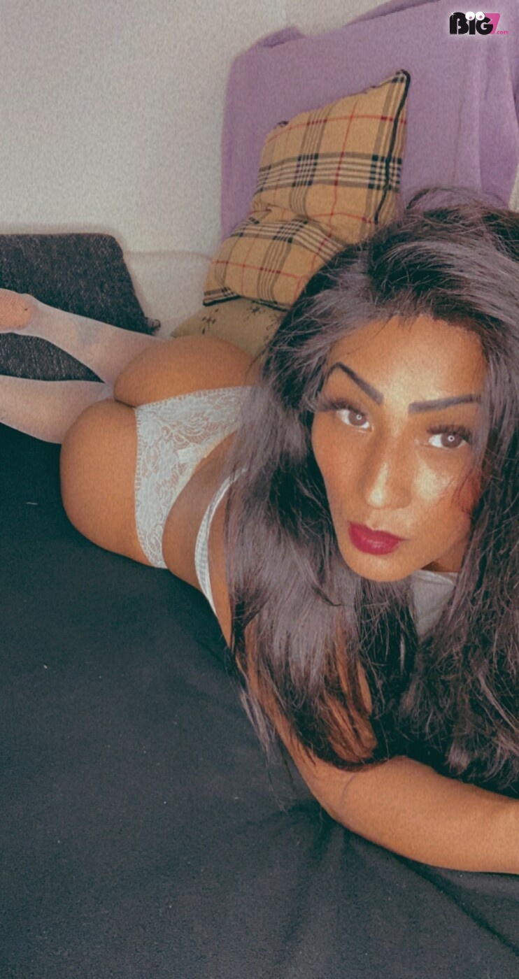 LinnaBoss – Deutsche Porno Amateurin