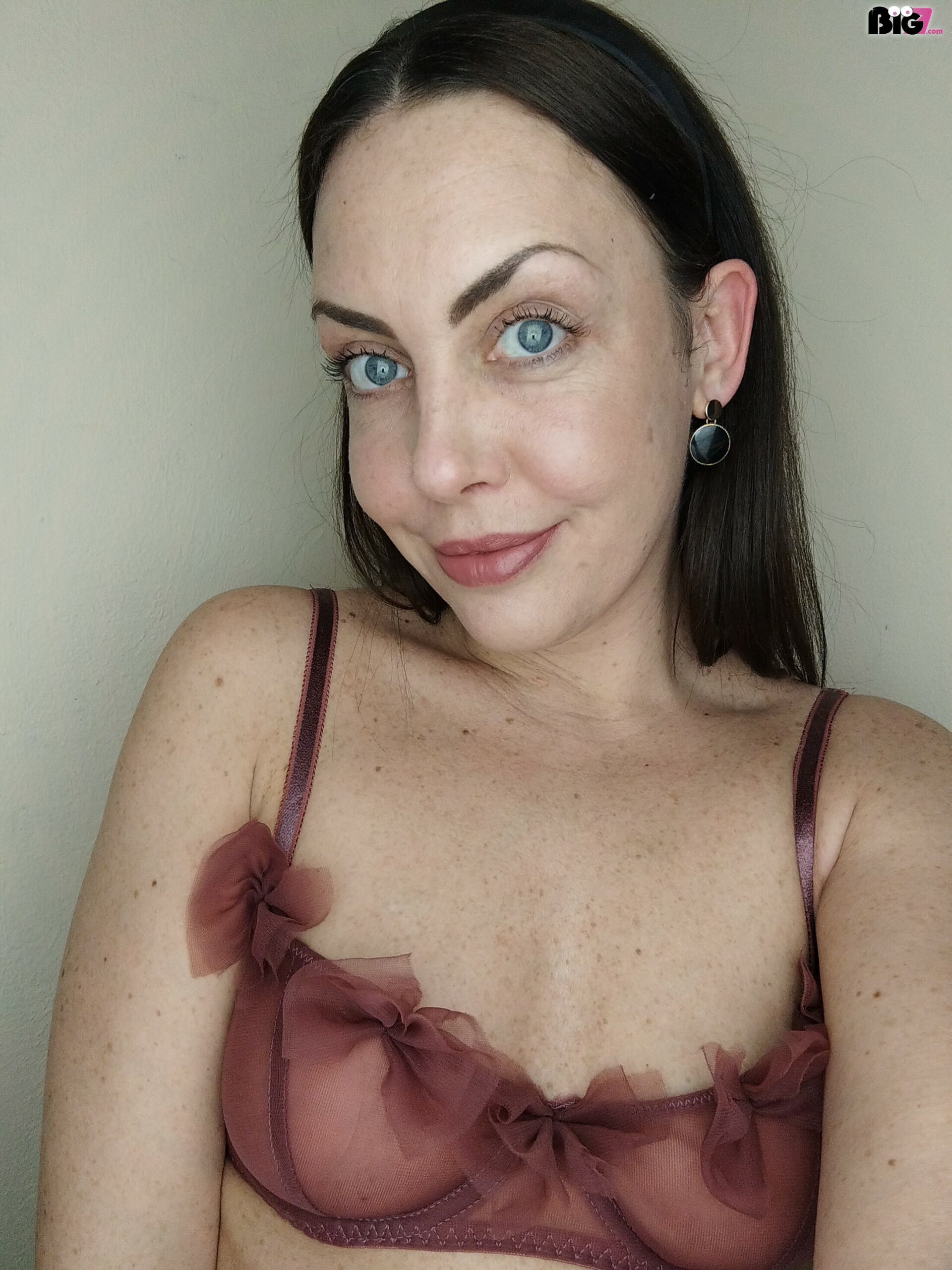 Avi-Montana – Deutsche Porno Amateurin