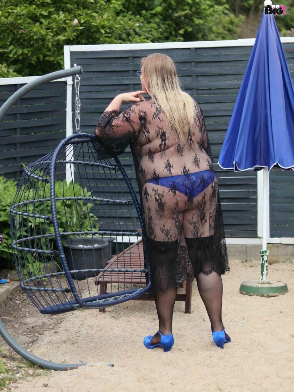 HotLeyla86 - deutsche Porno Darstellerin