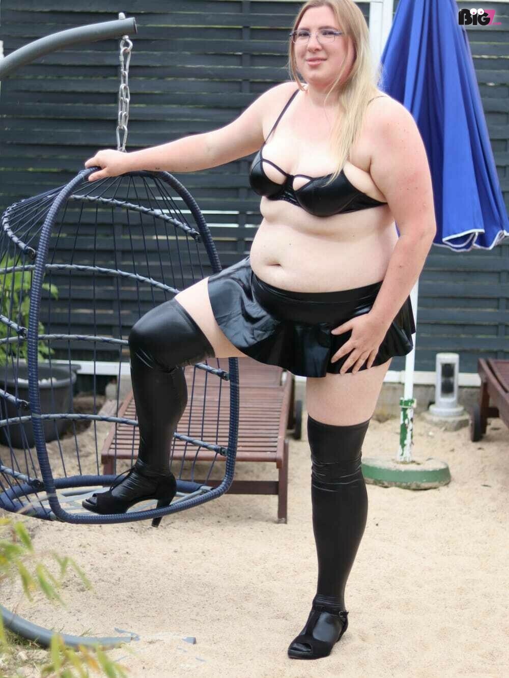 HotLeyla86 - deutsche Porno Darstellerin