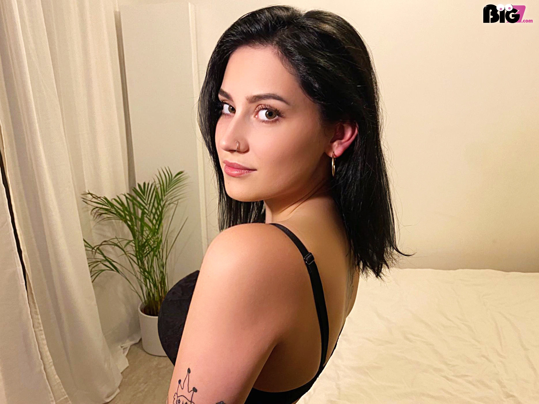 Josephinne4U - deutsche Porno Darstellerin