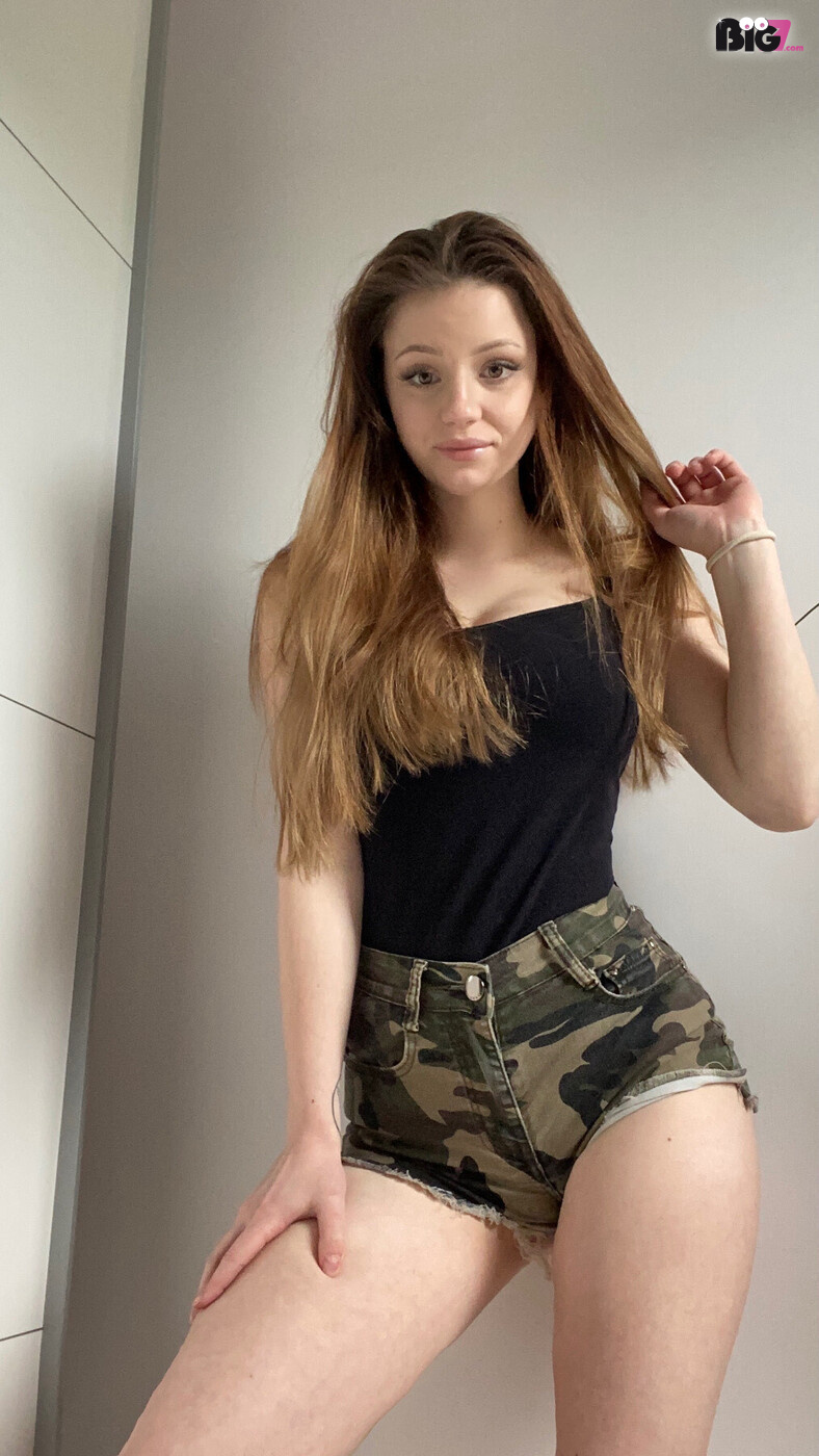 RoxanneSexy - deutsche Porno Darstellerin