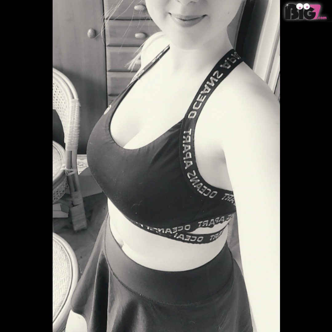 ViolettaPink – Deutsche Porno Amateurin