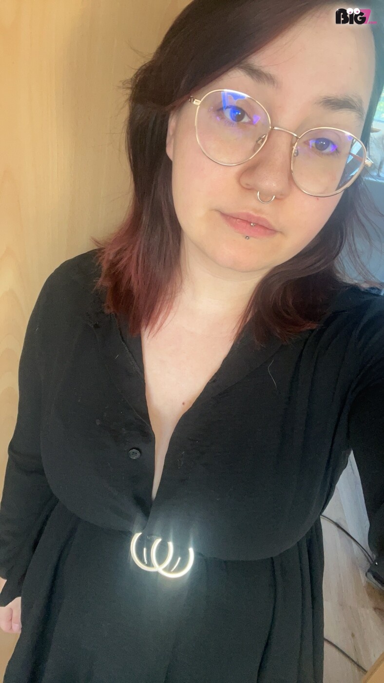 Tittykitty69 – Deutsche Porno Amateurin