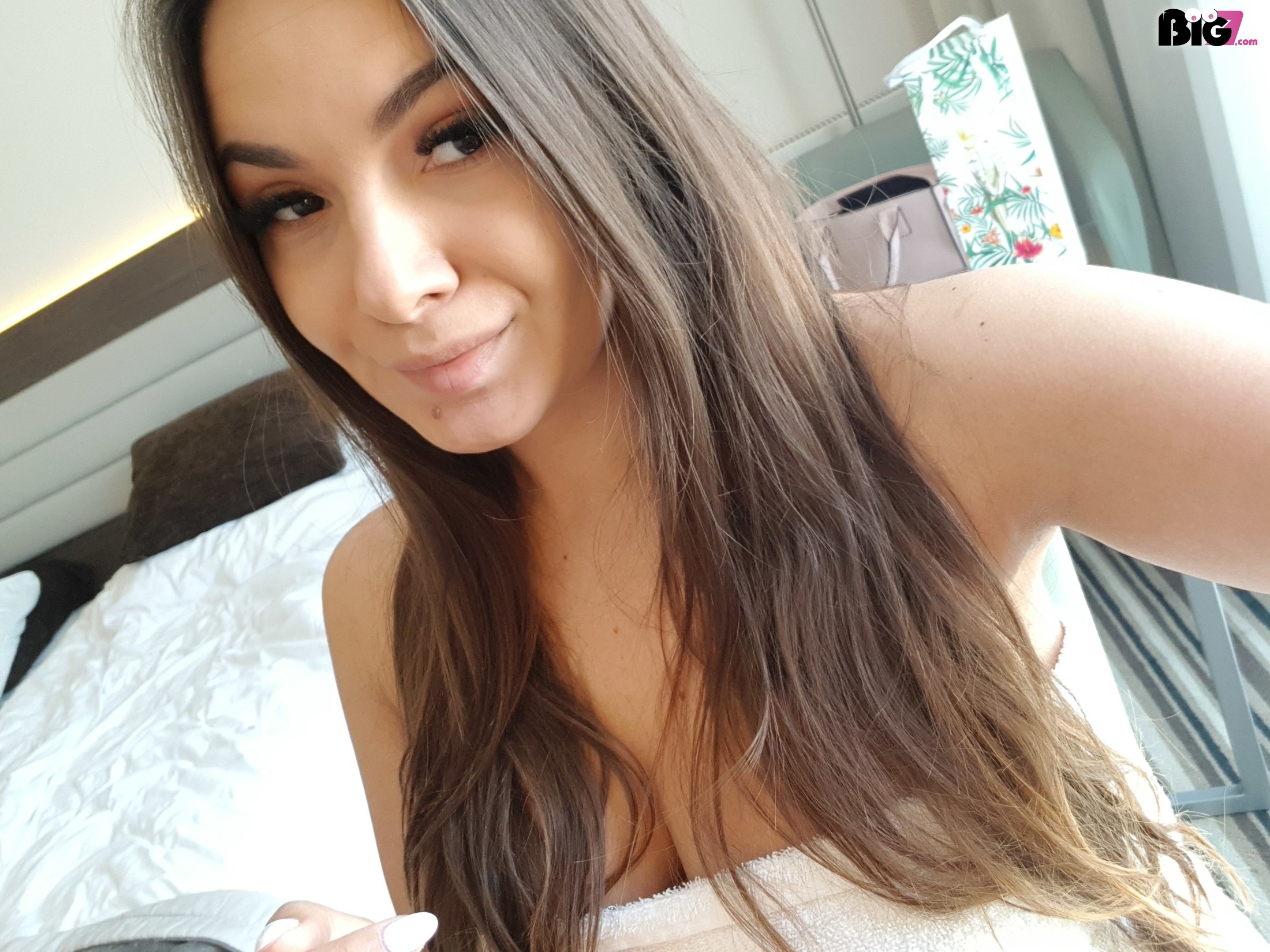 LoveArietta - deutsche Porno Darstellerin