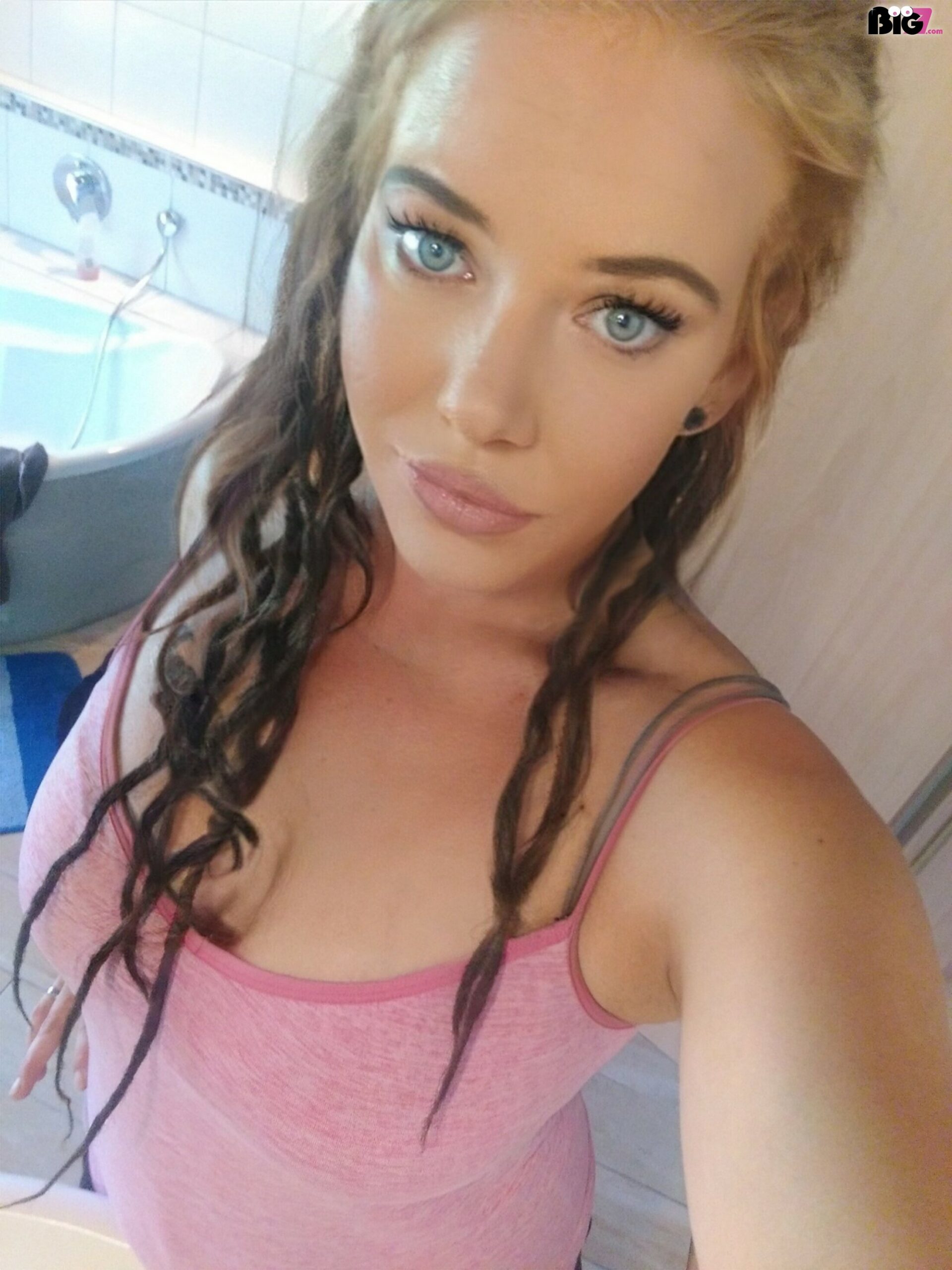 misslovly – Deutsche Porno Amateurin