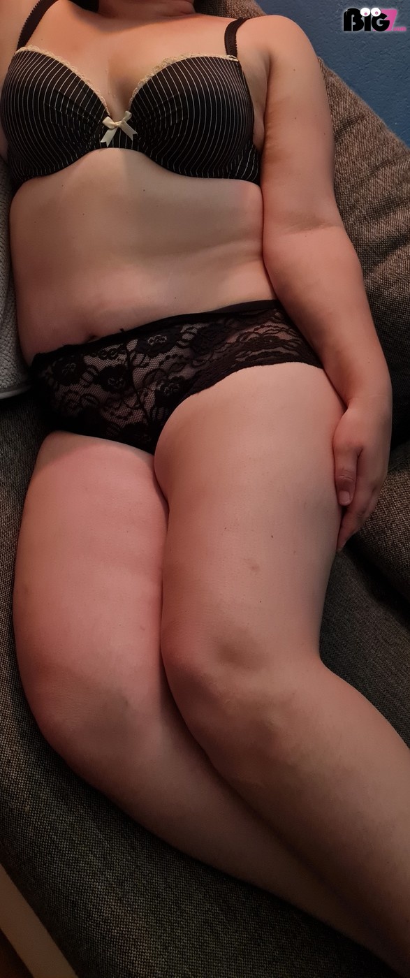 Jessjess32 – Deutsche Porno Amateurin