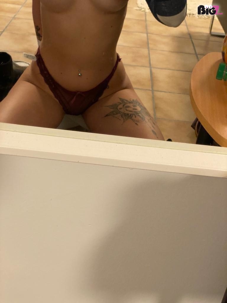 Hornybabe21 – Deutsche Porno Amateurin
