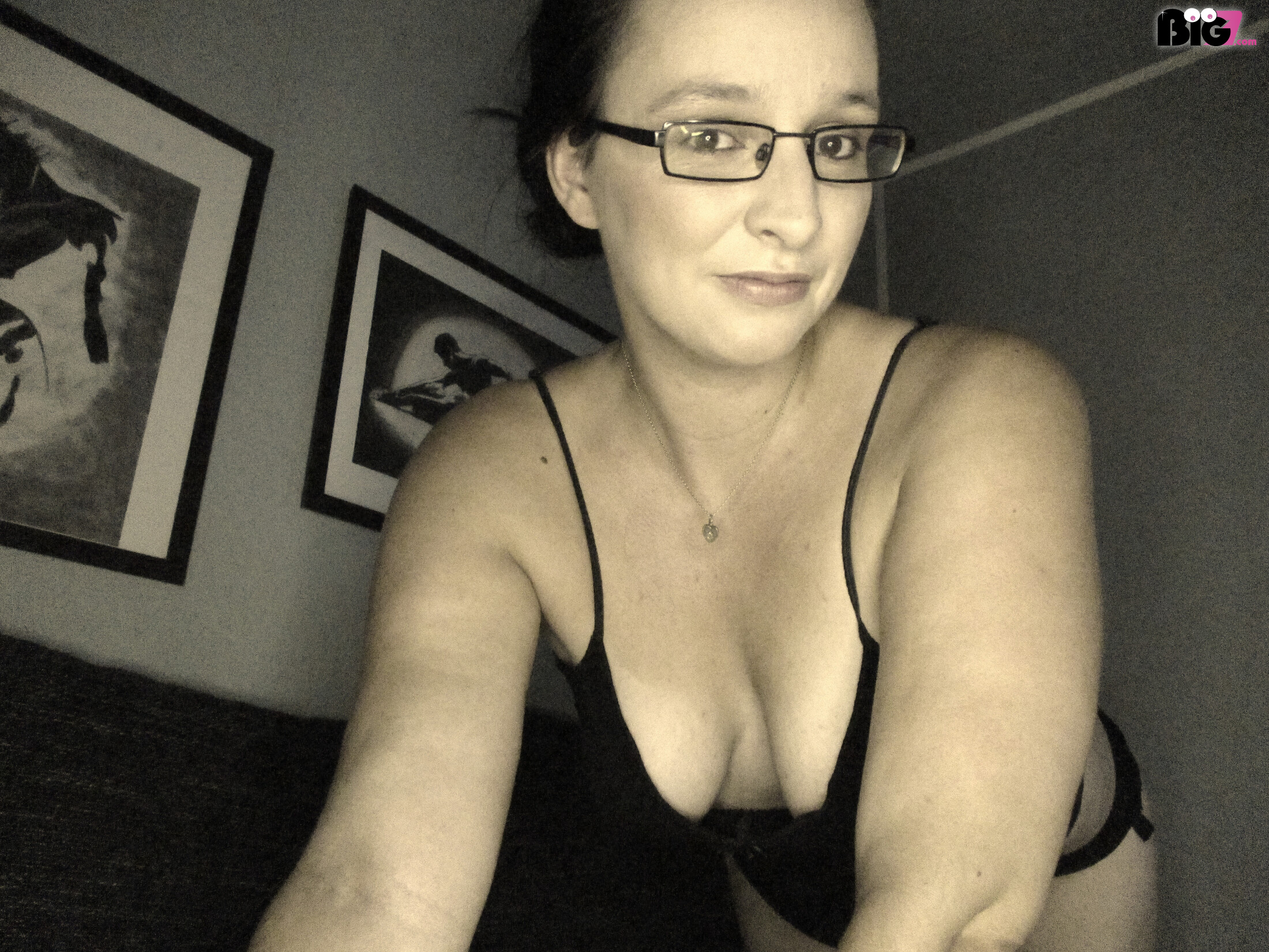 Juna-Liv – Deutsche Porno Amateurin