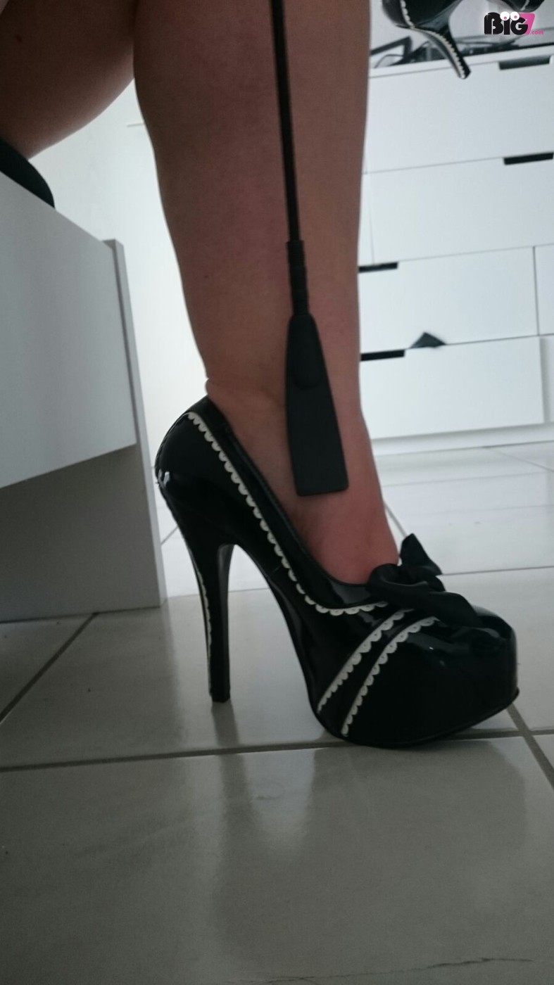 Goettin-jessy - deutsche Porno Darstellerin