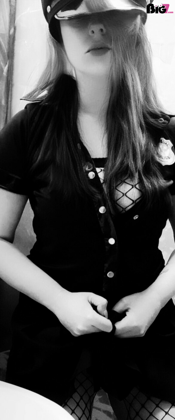 Hard-Cora – Deutsche Porno Amateurin