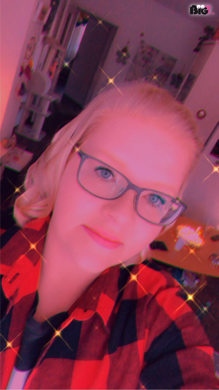 Kristall36 - Deutsche Porno Amateurin