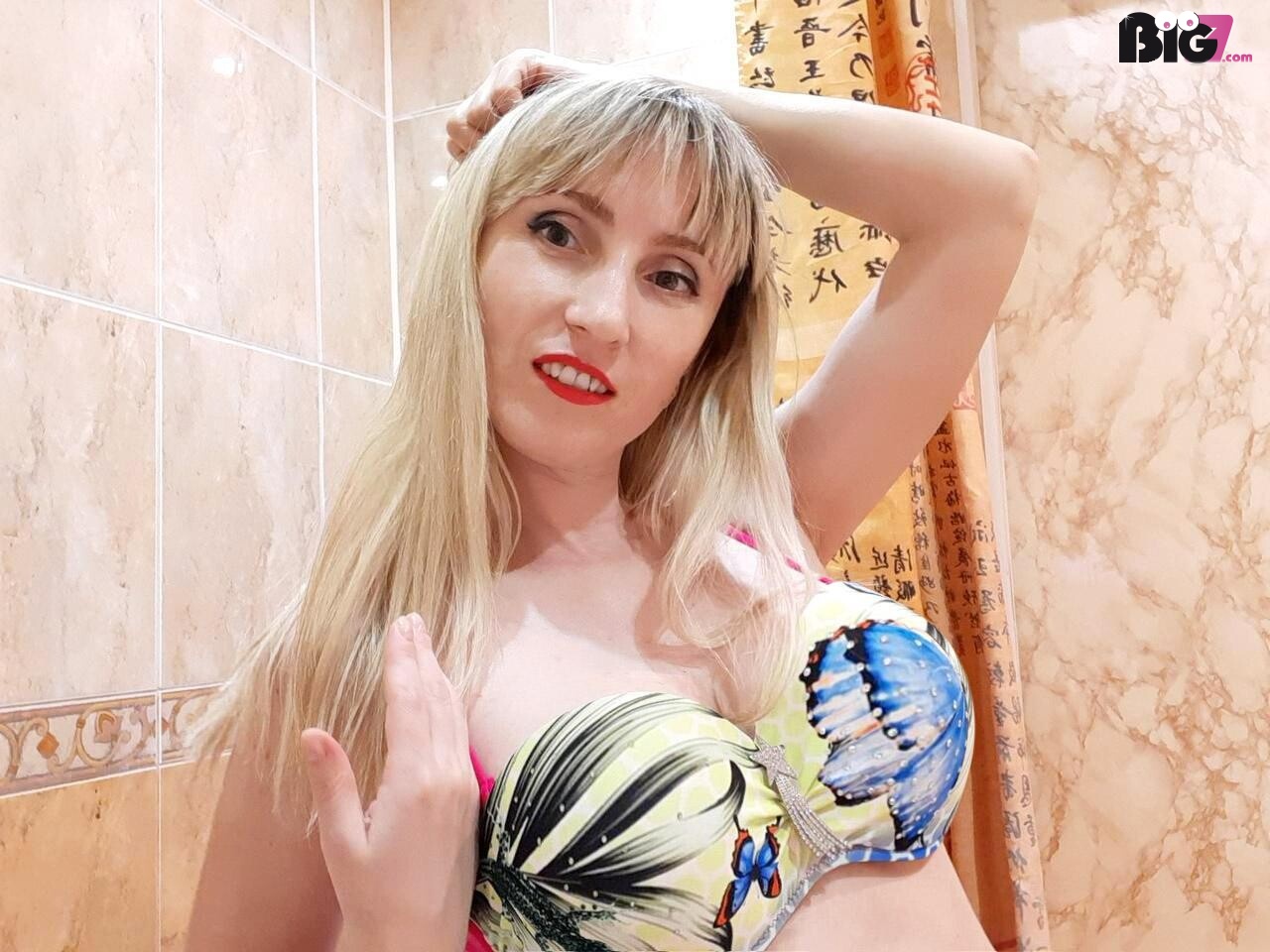 ReifeEstella - deutsche Porno Darstellerin