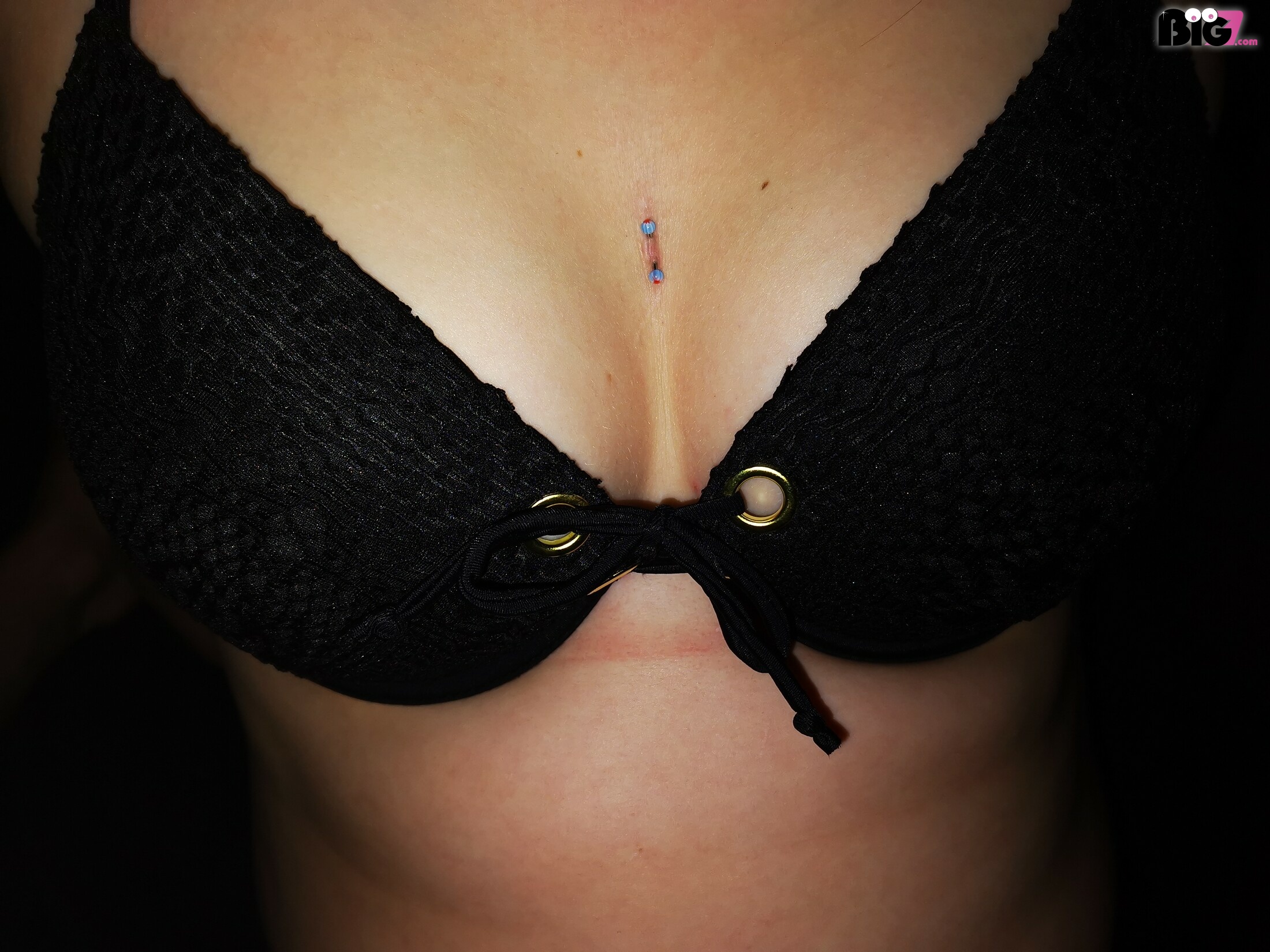 Tikki25 – Deutsche Porno Amateurin