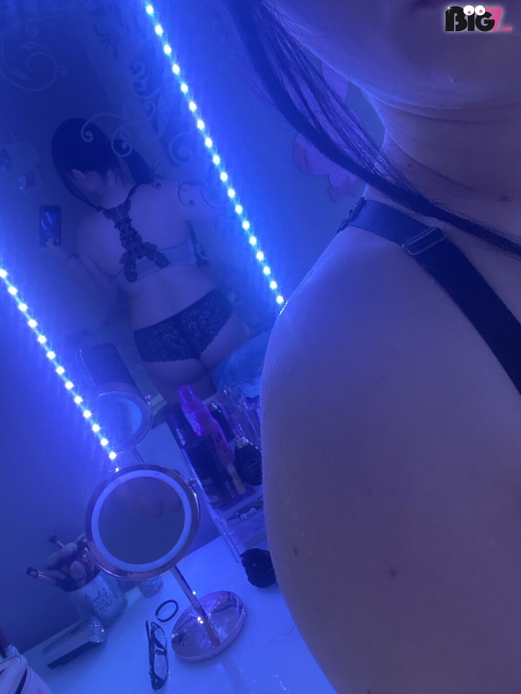 MysteriousGirl93 - deutsche Porno Darstellerin