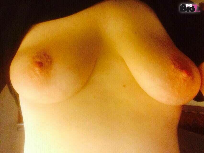 HotAmanda – Deutsche Porno Amateurin