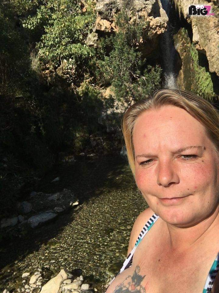 johanna77 - deutsche Porno Darstellerin