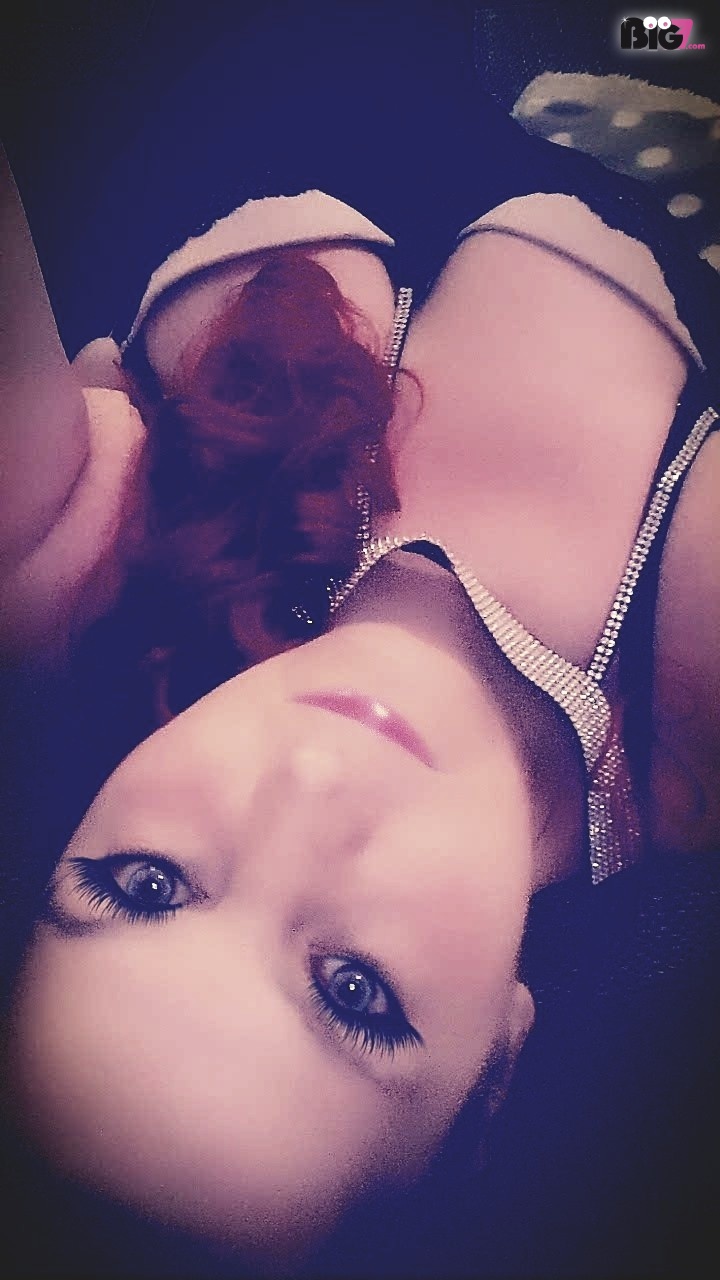 schmussefee - deutsche Porno Darstellerin
