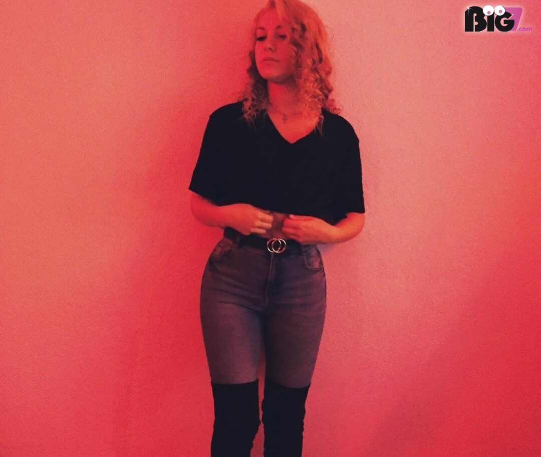 Jennifervcs – Deutsche Porno Amateurin