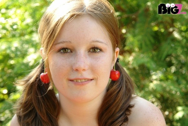Teen-Janina - deutsche Porno Darstellerin