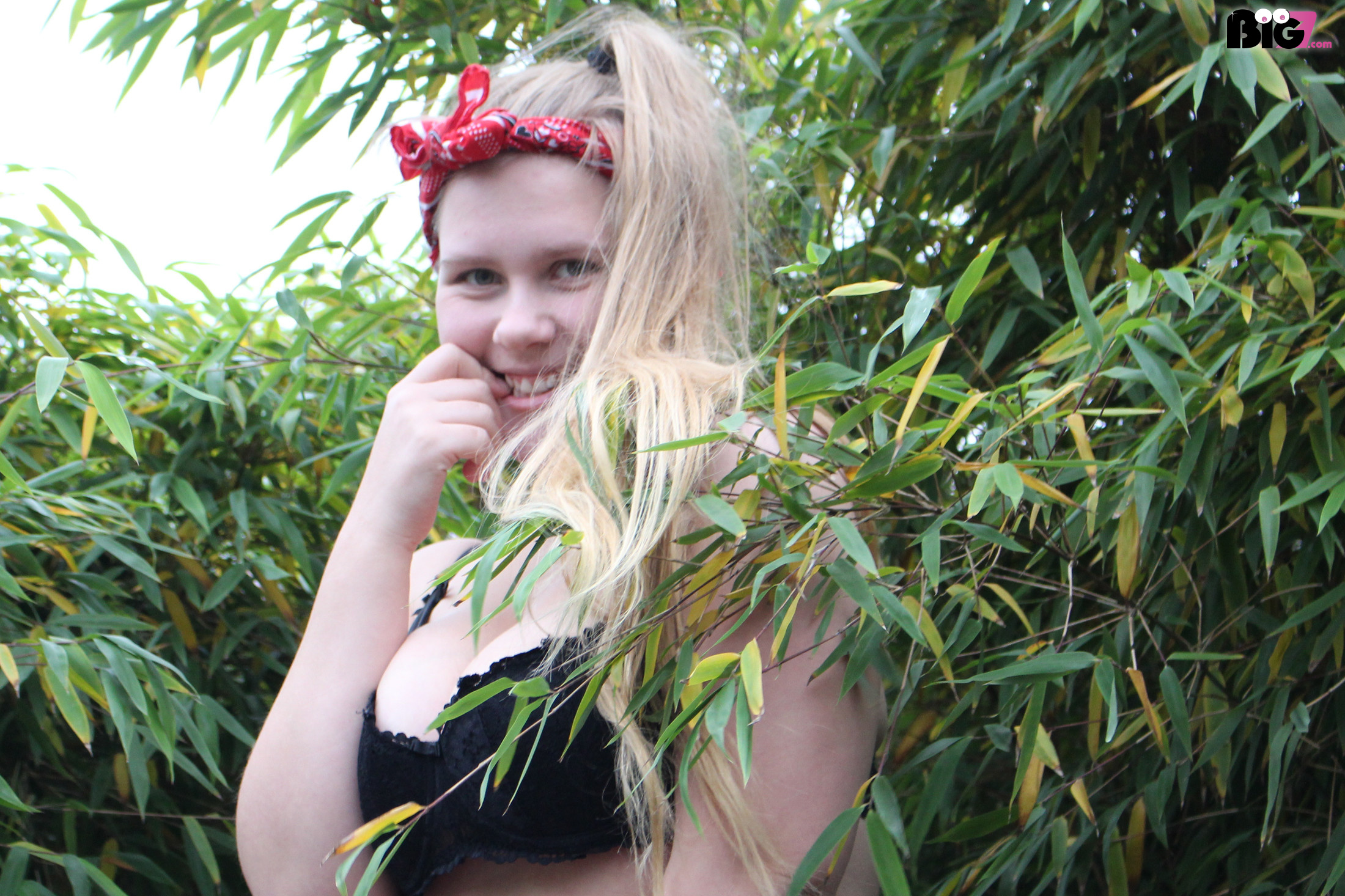 Maja-Meer - deutsche Porno Darstellerin