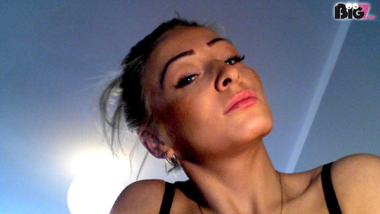 Michaela1989 - deutsche Porno Darstellerin