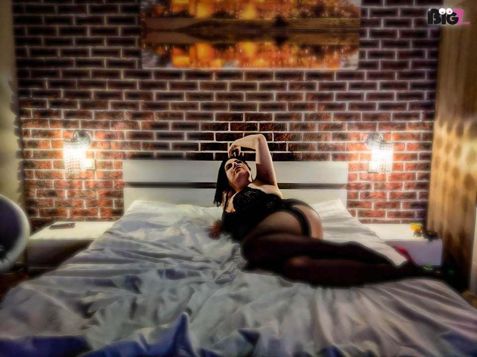 RedRibbon - deutsche Porno Darstellerin