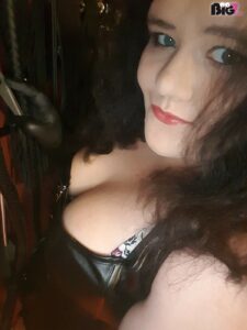 SadistinFiona - Deutsche Porno Amateurin