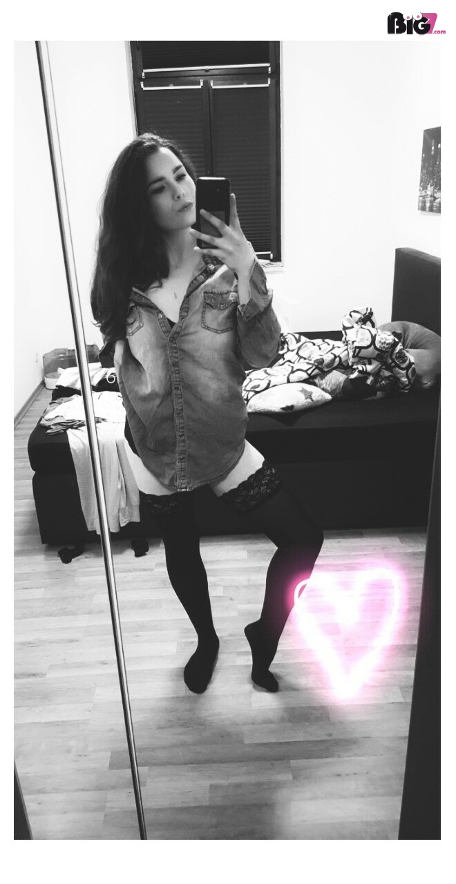 misstiri - deutsche Porno Darstellerin