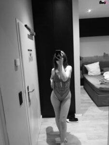 Zoey02 - Deutsche Porno Amateurin